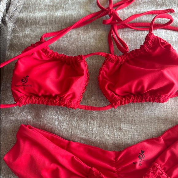 Red Textured Bikini Set - Picture 3 of 3